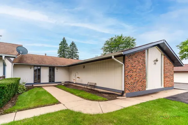 913 Wiltshire Drive #A, McHenry, IL 60050