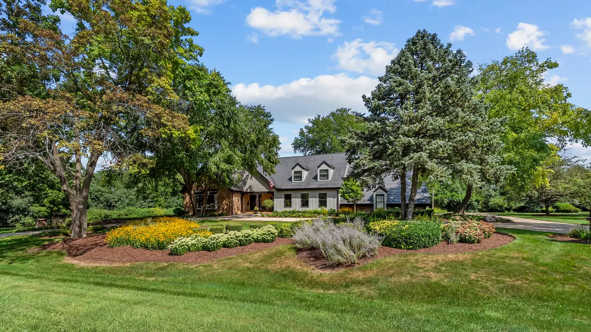 689 Thompsons Way, Inverness, IL 60067 - #1