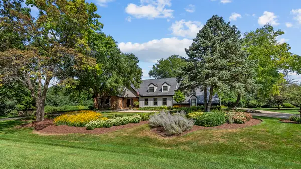 689 Thompsons Way, Inverness, IL 60067