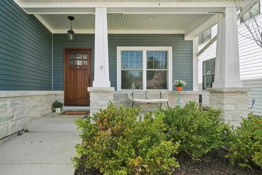 302 N Elm Street, Mount Prospect, IL 60056 - #2