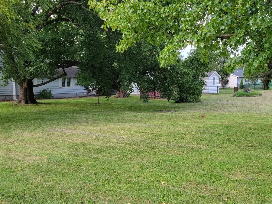 1505 N Russell Street, Marion, IL 62959 - #2