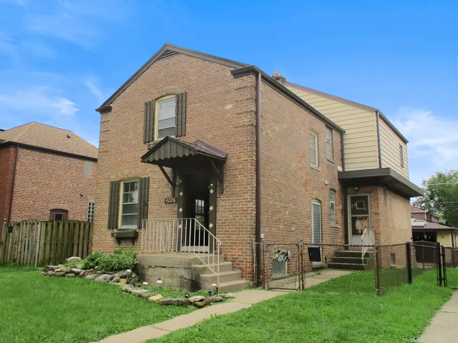4228 Konrad Avenue, Lyons, IL 60534 - #2