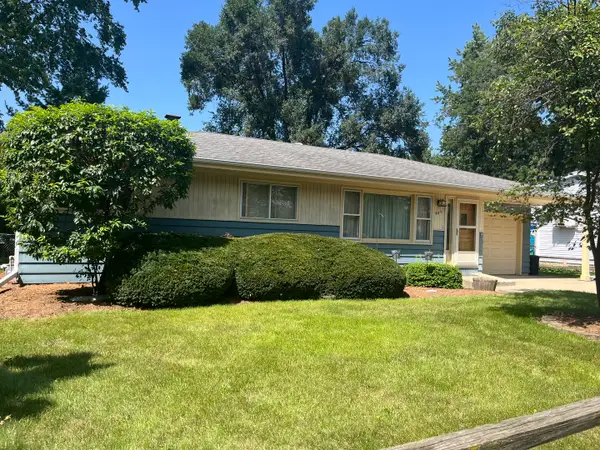 480 Martin Drive, South Elgin, IL 60177