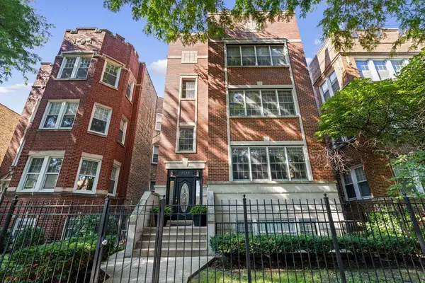 2032 W Farragut Avenue #2, Chicago, IL 60625