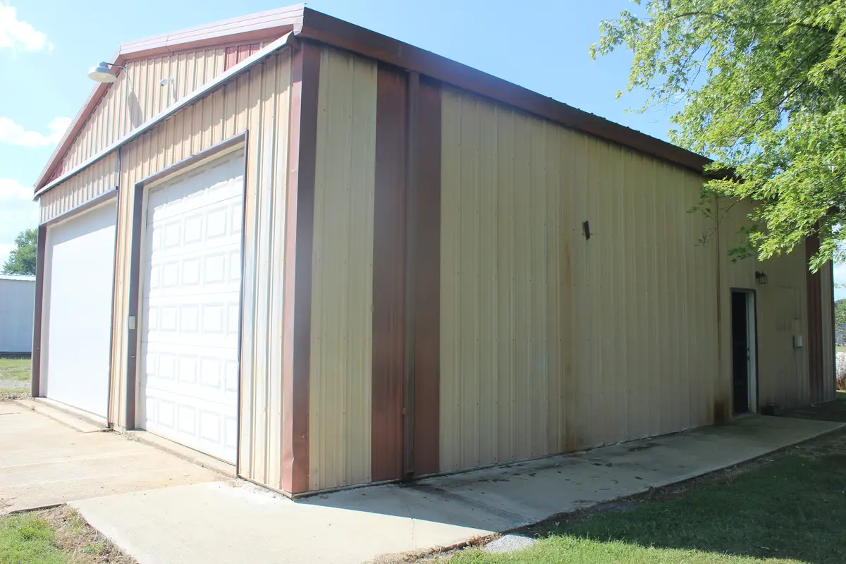 709 Thomas Street, Iuka, IL 62849 - #1