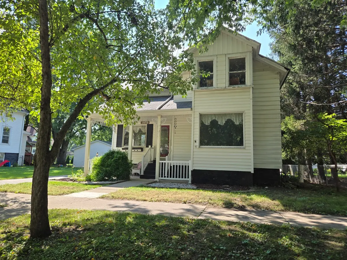 317 N Maple Street, Momence, IL 60954 - #1