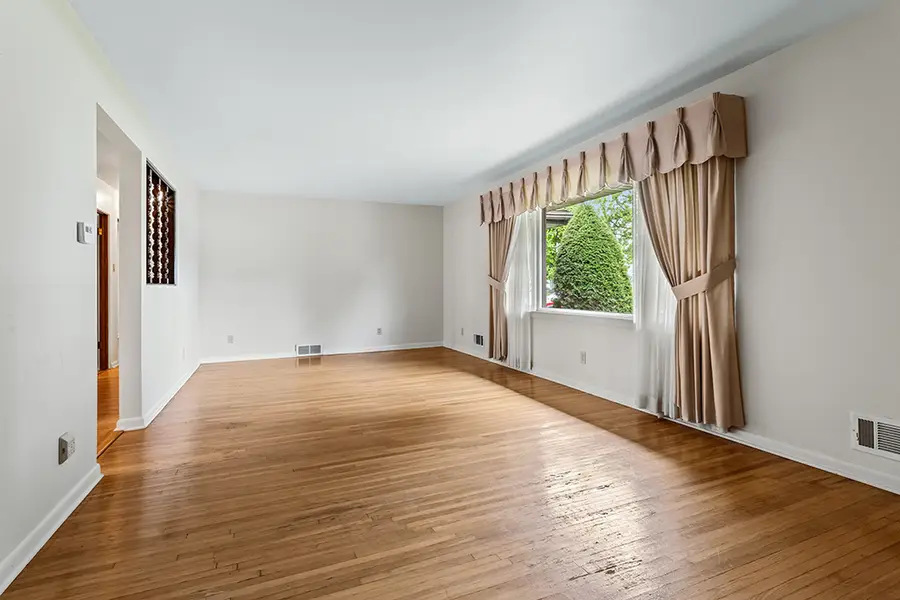 927 Maryville Drive, Lockport, IL 60441 - #3