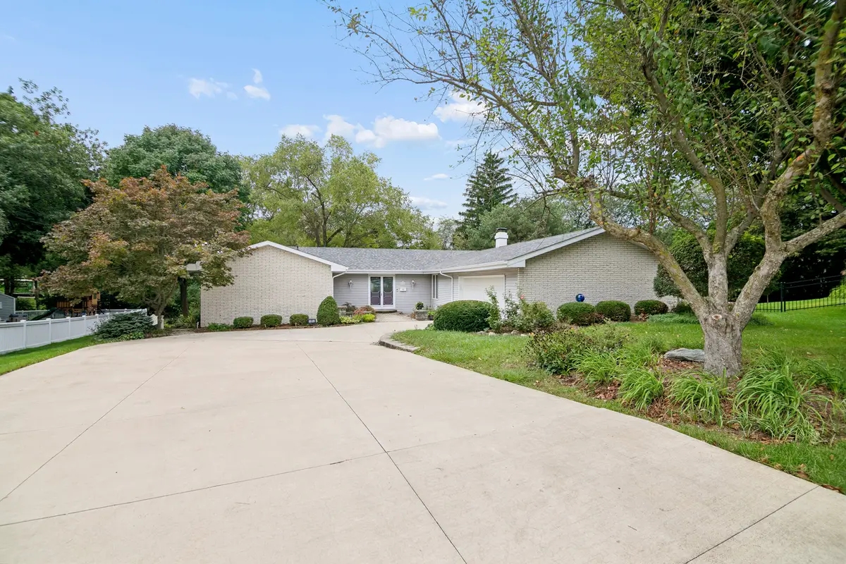 17 Oxford Place, Bourbonnais, IL 60914 - #1