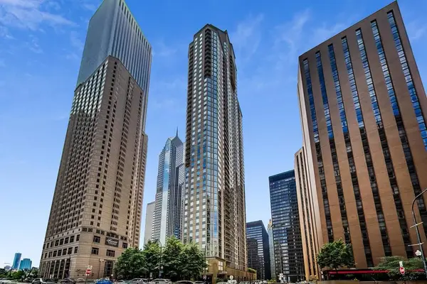 222 N Columbus Drive #1211, Chicago, IL 60601