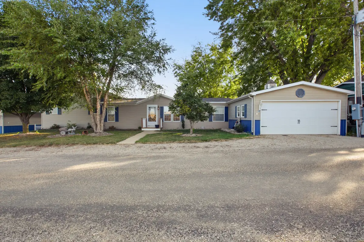 180 Clear Creek Drive, Neoga, IL 62447 - #1