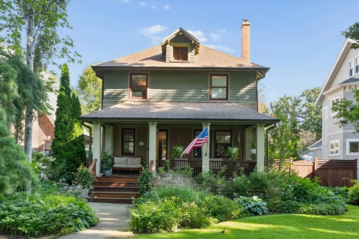 1116 Elmwood Avenue, Wilmette, IL 60091 - #1