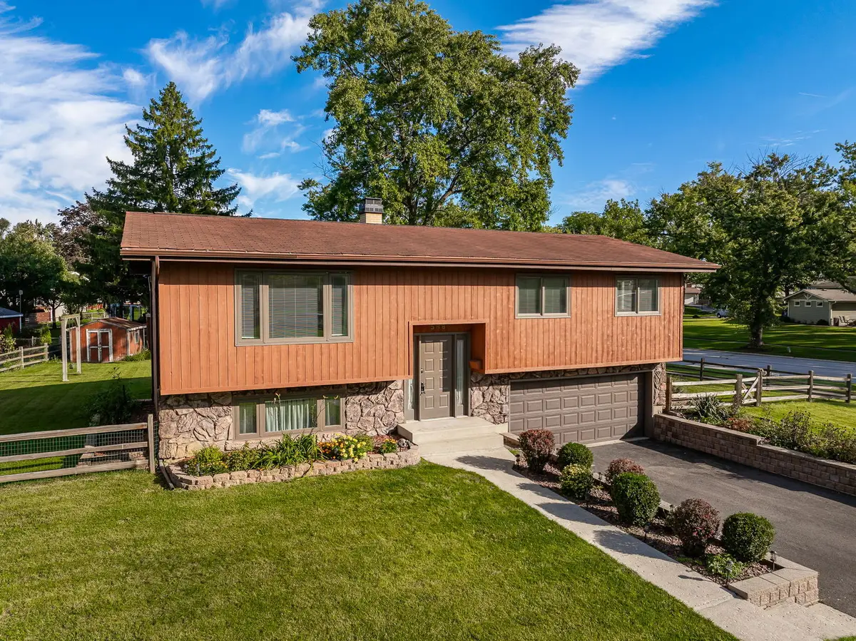 588 Kohley Road, Lisle, IL 60532 - #1