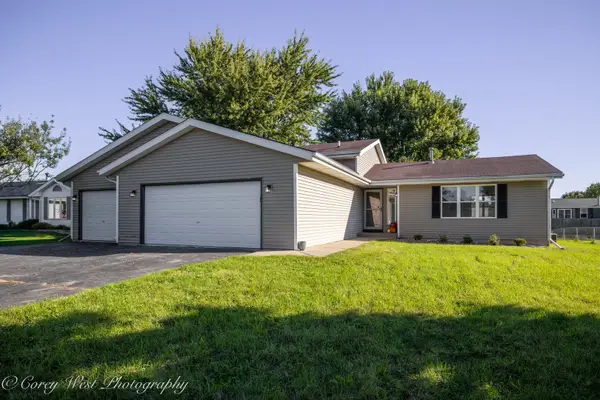409 Hickory Drive, Davis Junction, IL 61020