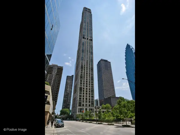 451 E Grand Avenue #4107, Chicago, IL 60611