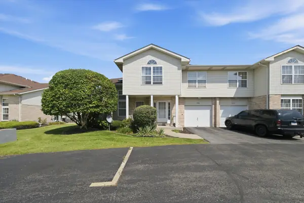 7420 Maple Drive, Justice, IL 60458