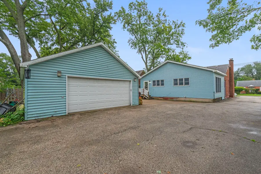 Address Withheld By Seller, Woodstock, IL 60098 - #3