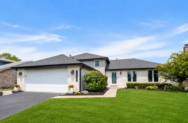 11672 Glenview Drive, Orland Park, IL 60467