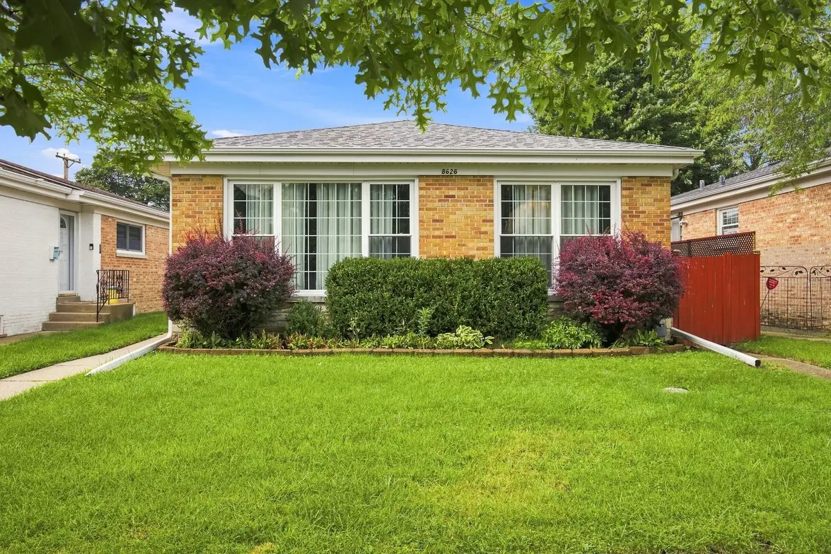 8626 Saint Louis Avenue, Skokie, IL 60076 - #1