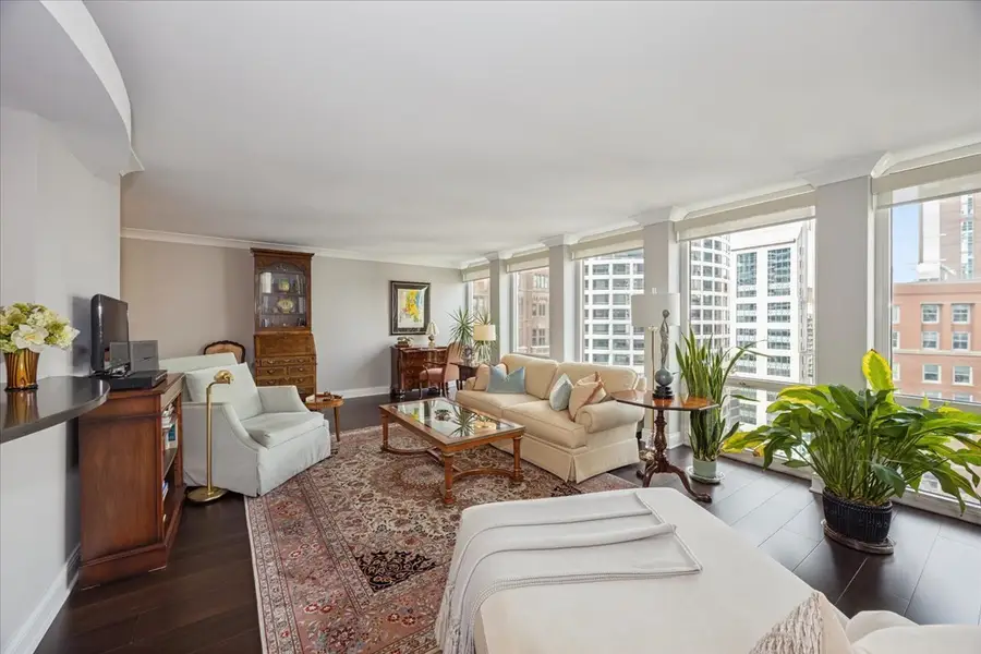 111 E Chestnut Street #16J, Chicago, IL 60611 - #3