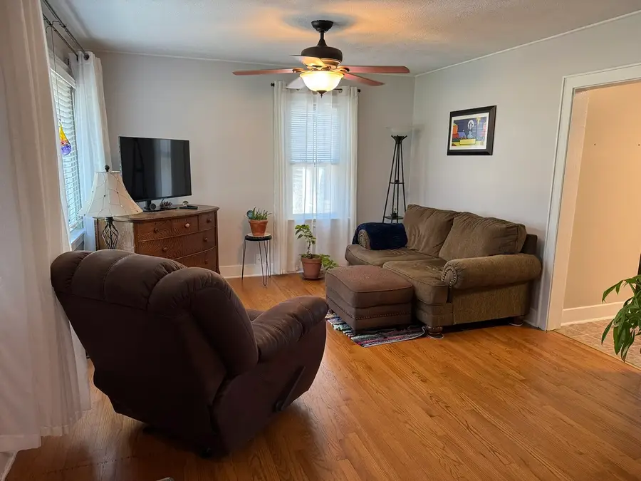 618 S Lott Boulevard, Gibson City, IL 60936 - #2
