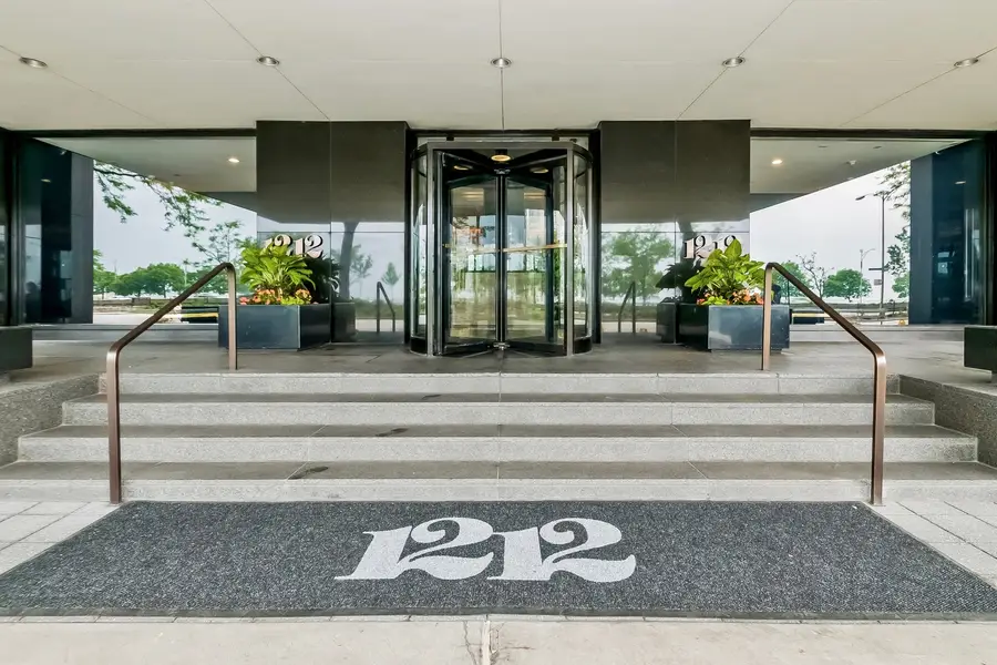 1212 N Lake Shore Drive #16AS, Chicago, IL 60610 - #2