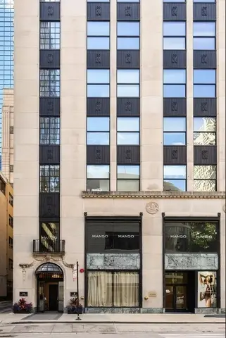 118 E Erie Street #20D, Chicago, IL 60611