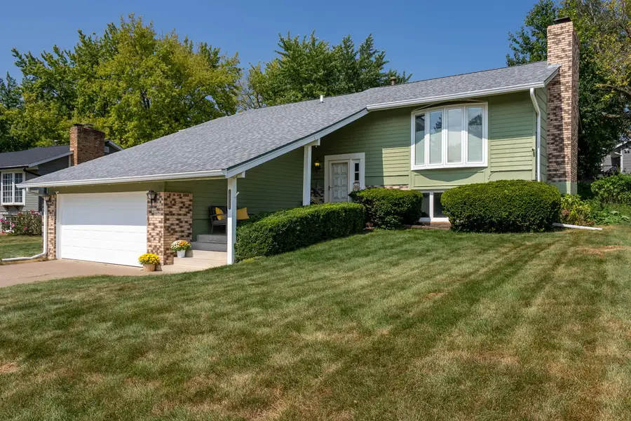 1508 W 47th Street, Davenport, IA 52806 - #2