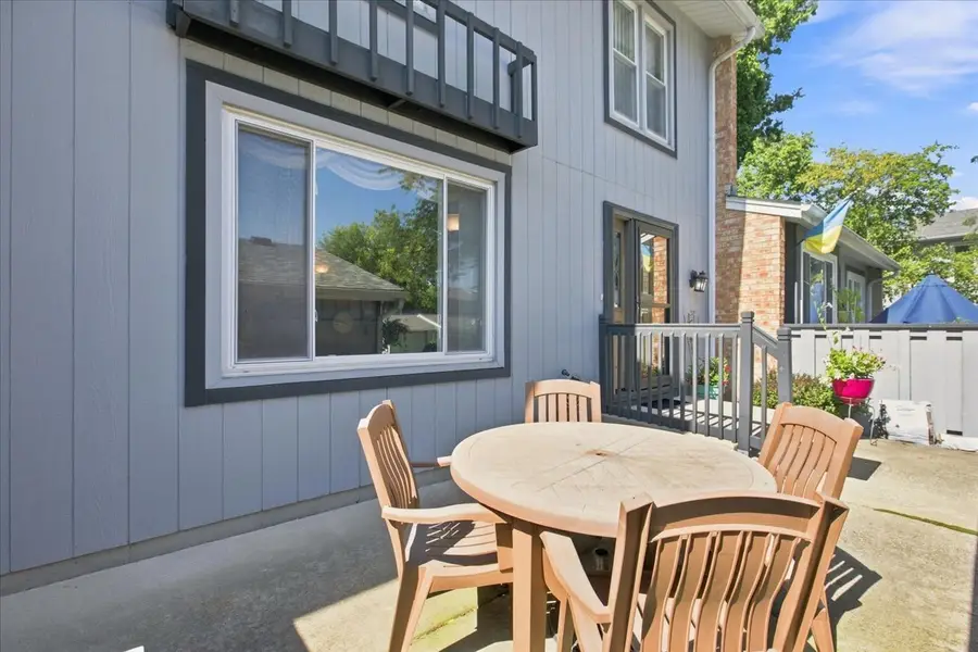 228 Willow Lane, Bloomingdale, IL 60108 - #2
