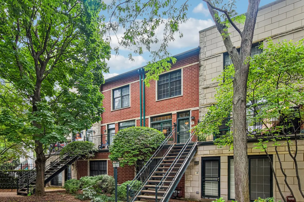 Address Withheld By Seller, Chicago, IL 60616 - #1