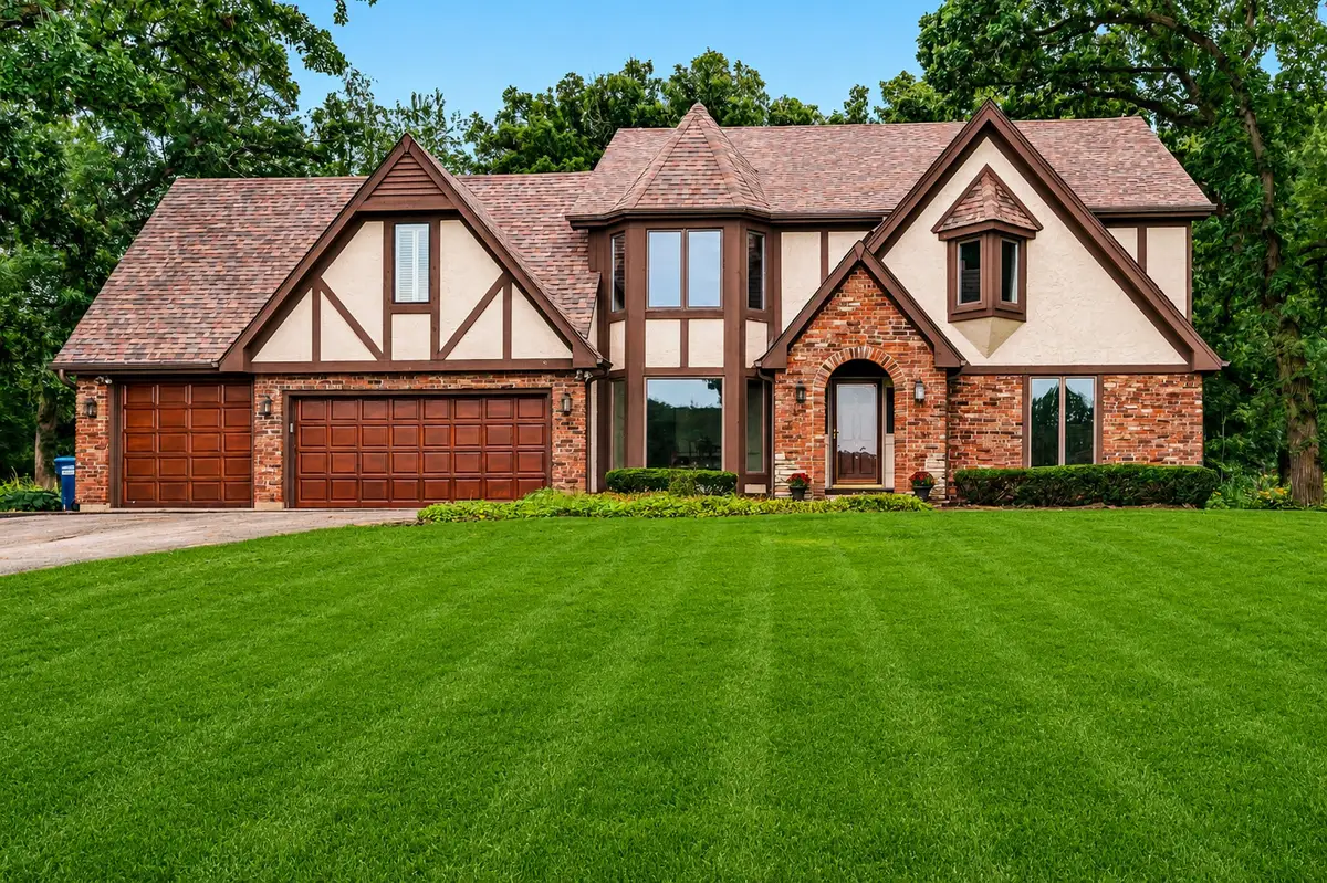 40W815 S Bridle Creek Drive, Saint Charles, IL 60175 - #1