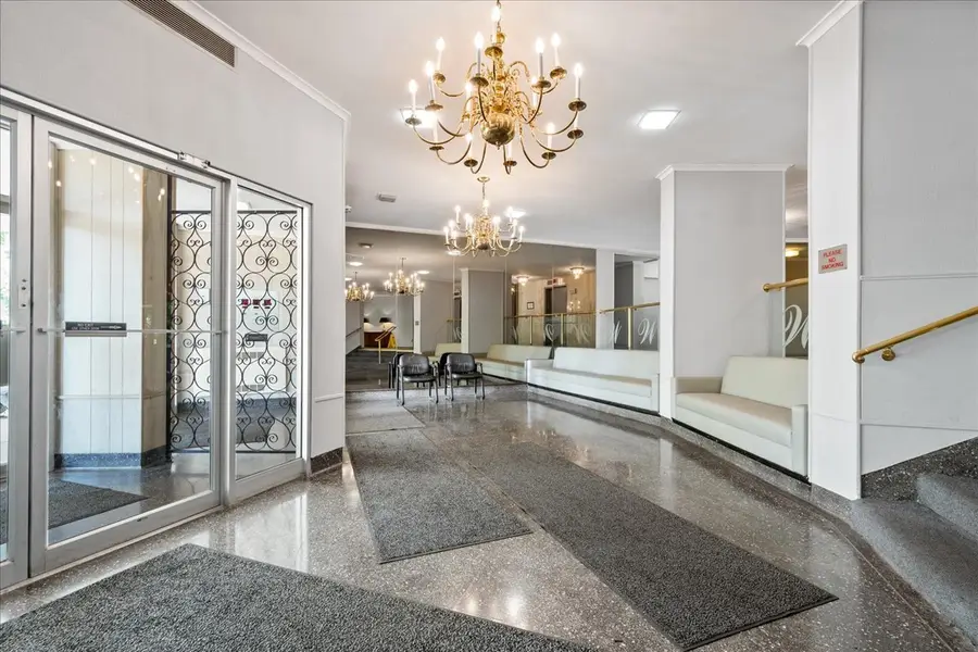 7141 N Kedzie Avenue #511, Chicago, IL 60645 - #3