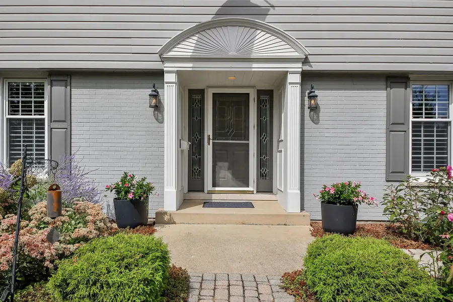 141 Shelley Lane, Wheaton, IL 60189 - #2