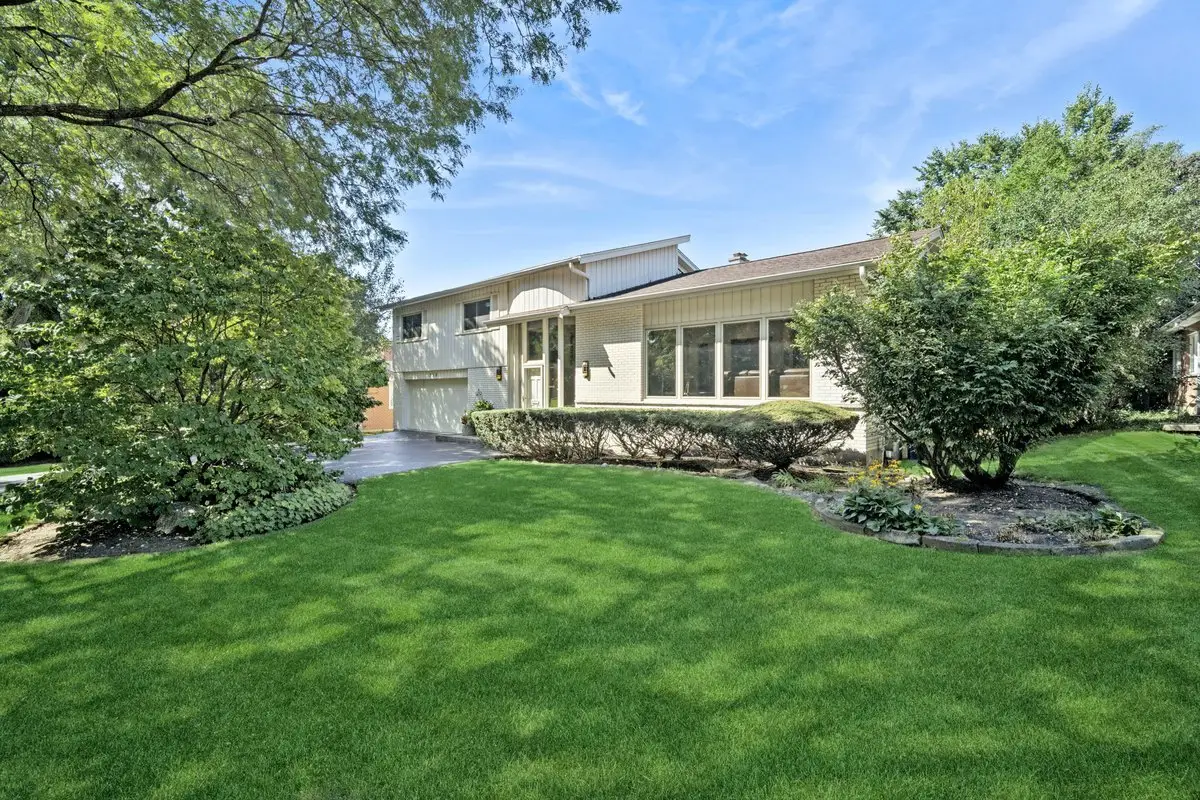 358 Hastings Avenue, Highland Park, IL 60035 - #1