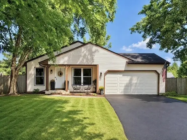 347 Danbury Drive, Naperville, IL 60565