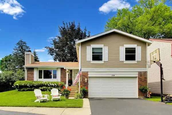 104 Lilac Court, Rolling Meadows, IL 60008