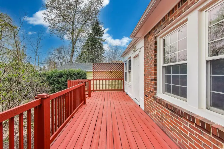 3 S Calumet Avenue, Aurora, IL 60506 - #2