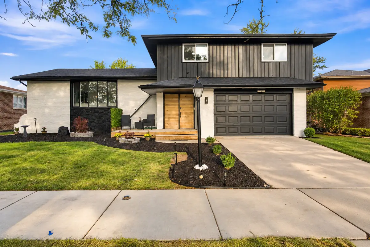 313 S Blackstone Avenue, Glenwood, IL 60425 - #1