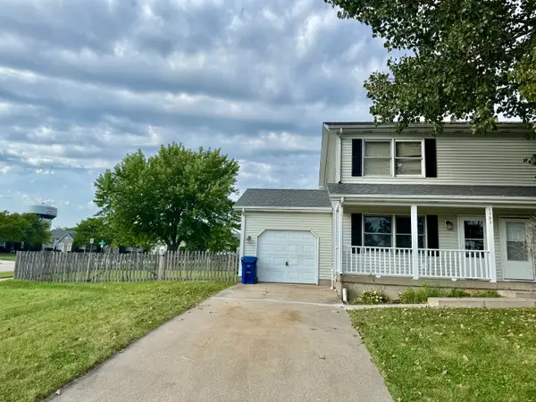 1383 Moluf Street, DeKalb, IL 60115