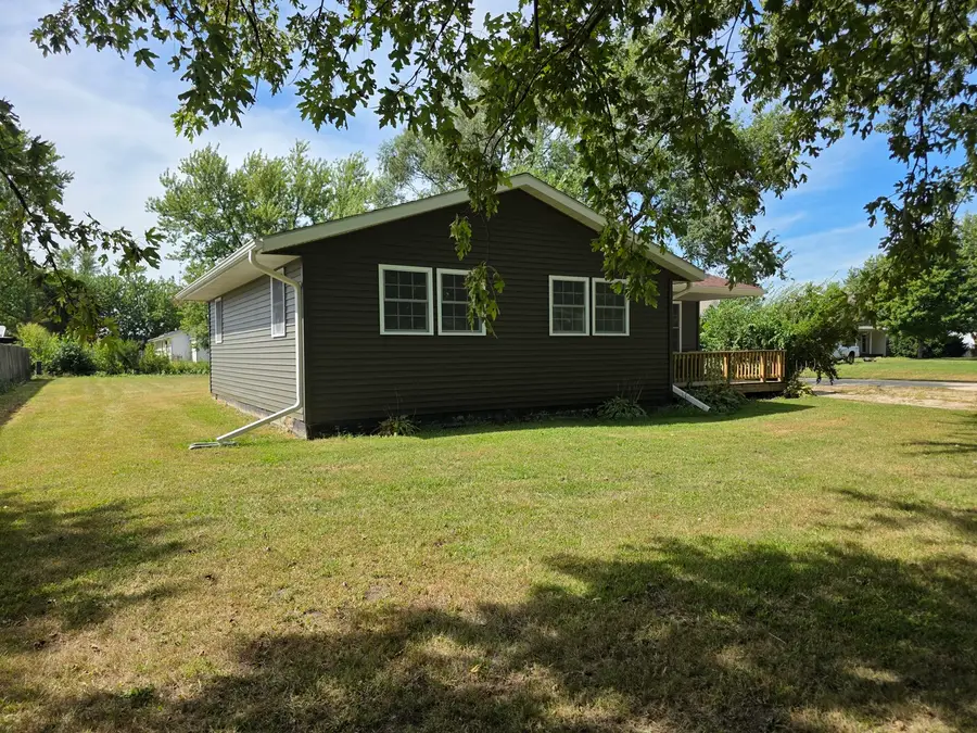 7840 S Sugar Island Road, Chebanse, IL 60922 - #3