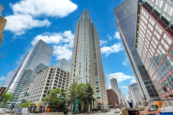 345 N Lasalle Drive #3502, Chicago, IL 60654