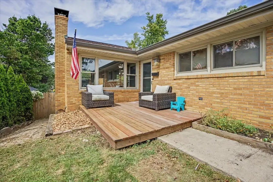 8 Briarwood Avenue, Bloomington, IL 61701 - #2