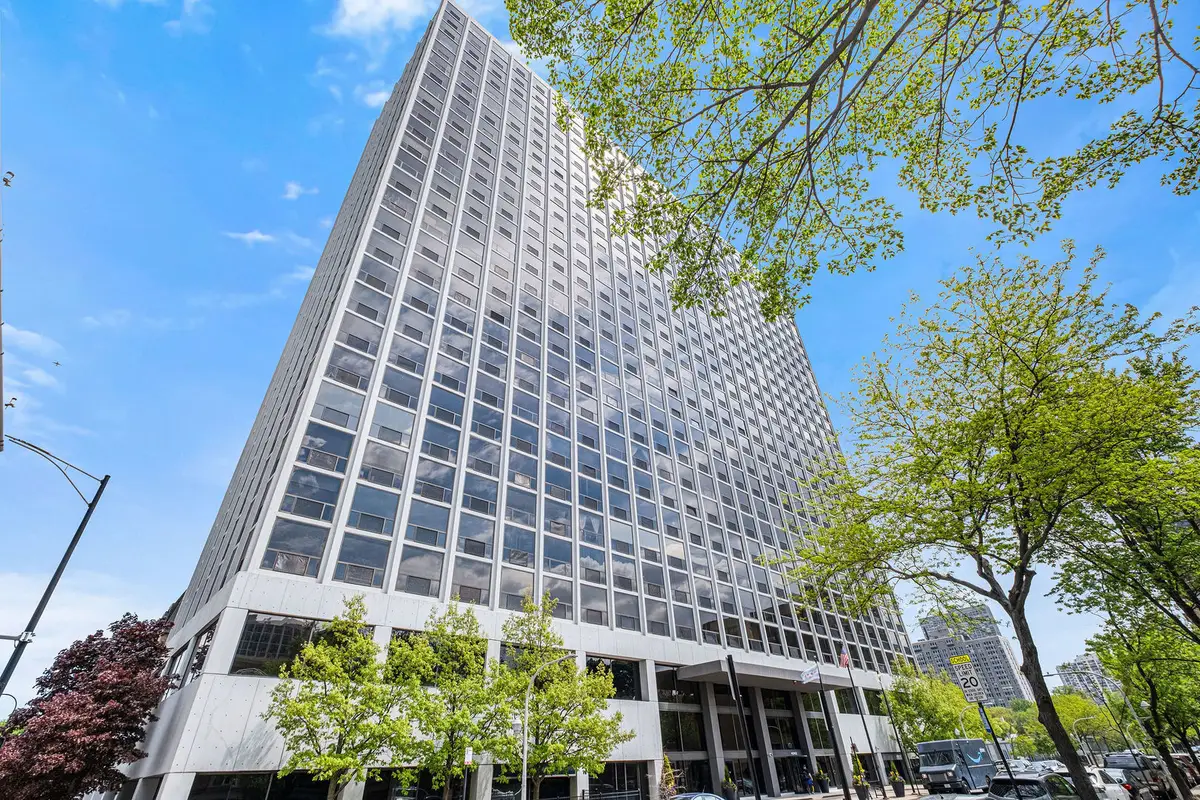 4343 N Clarendon Avenue #817, Chicago, IL 60613 - #1