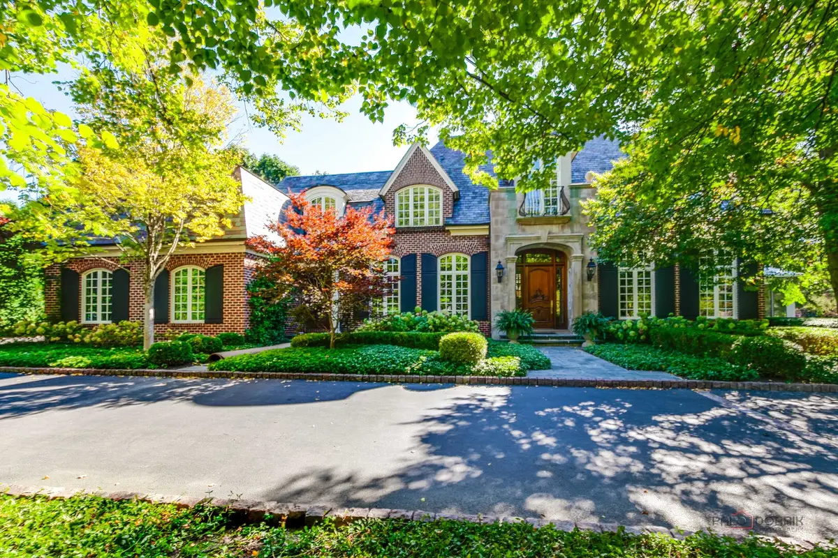 787 E Deerpath Road, Lake Forest, IL 60045 - #1