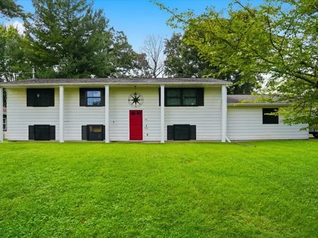 1021 Myrtle Avenue, Dixon, IL 61021 - #1