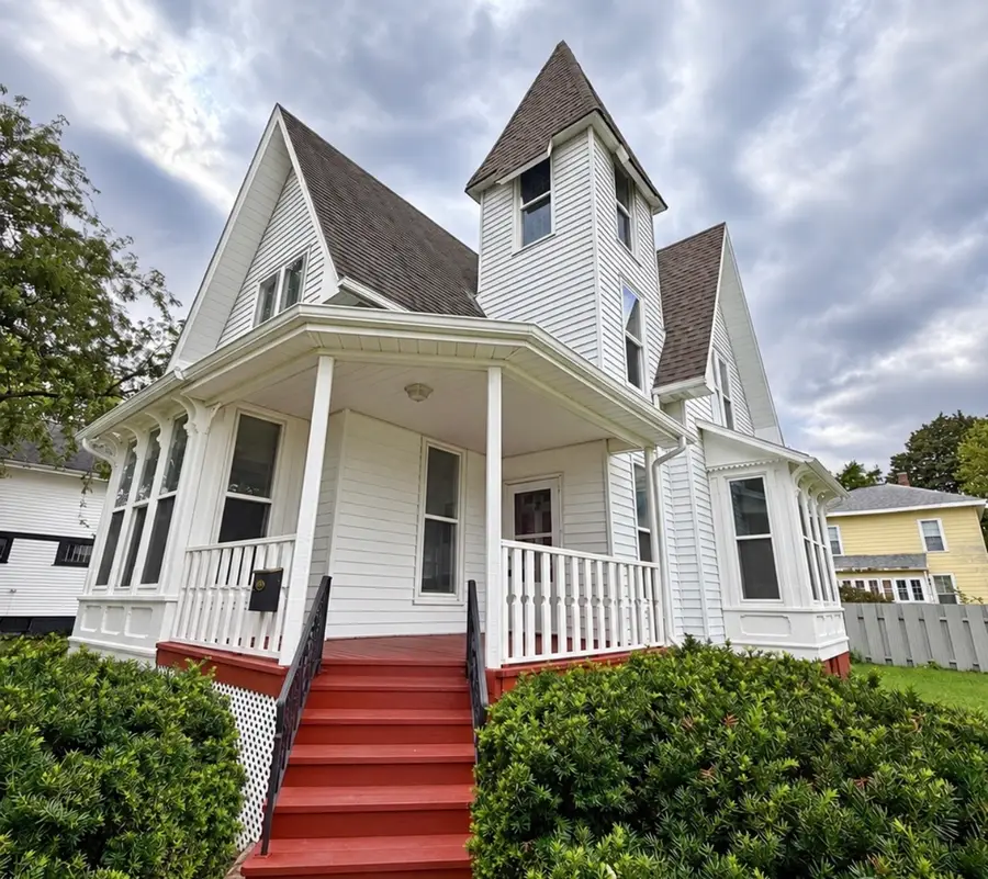 208 W Pells Street, Paxton, IL 60957 - #2