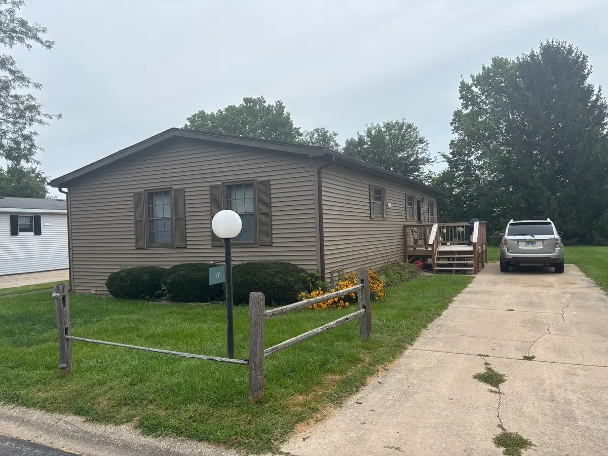 17 Cedar Lane, Sandwich, IL 60548 - #1