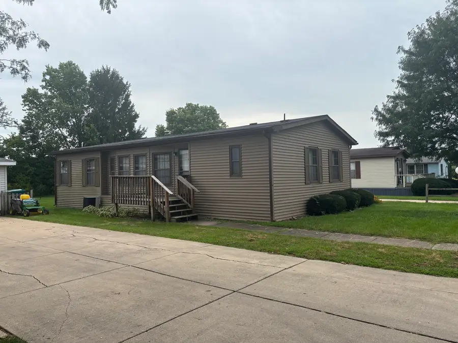 17 Cedar Lane, Sandwich, IL 60548 - #2