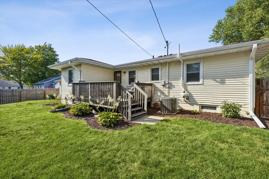 319 4th Street, De Witt, IA 52742 - #2