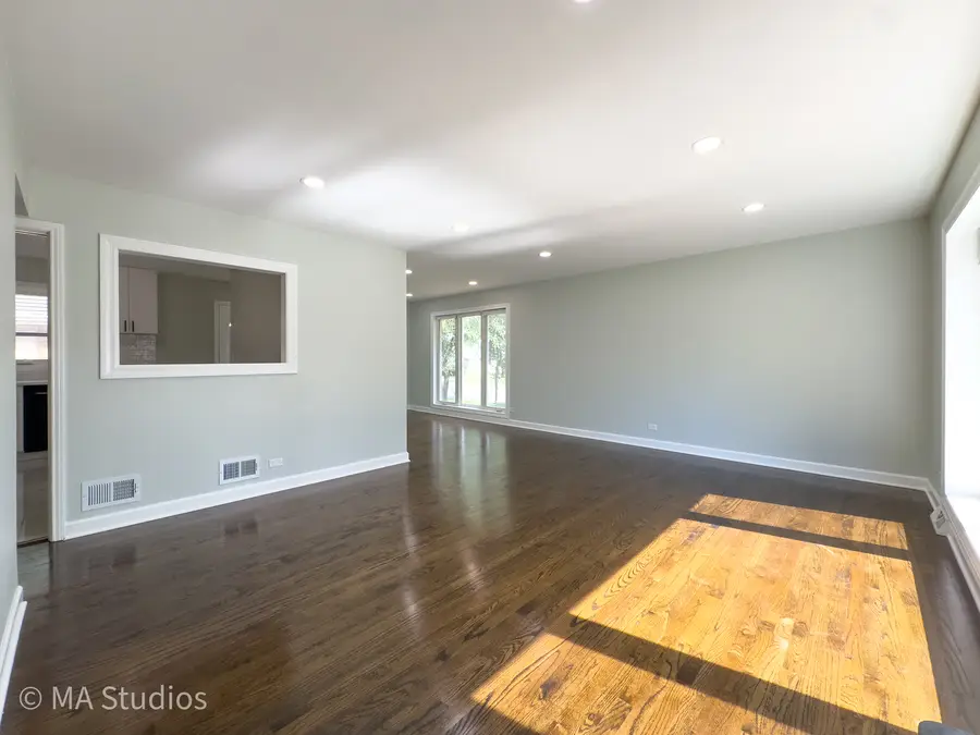 4256 Golf Road, Skokie, IL 60076 - #2