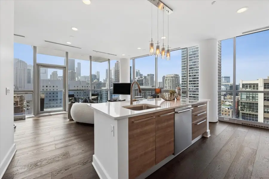 110 W Superior Street #1602, Chicago, IL 60654 - #2